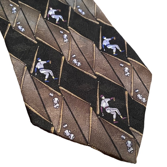 "Quote Me" Baseball Sport 100% Silk tie - Picture 3 of 9